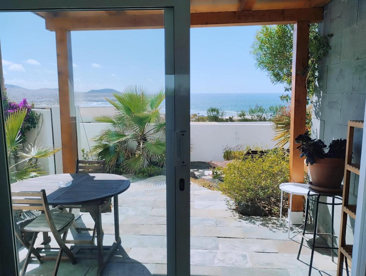 Beautiful Small Bungalow, Amazing Views And Garden Famara Exterior foto